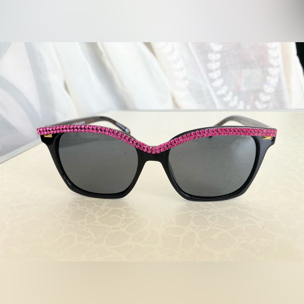 Foster Grant Black Sunglasses with Pink Crystal Rhinestone Trim - Picture 5 of 6